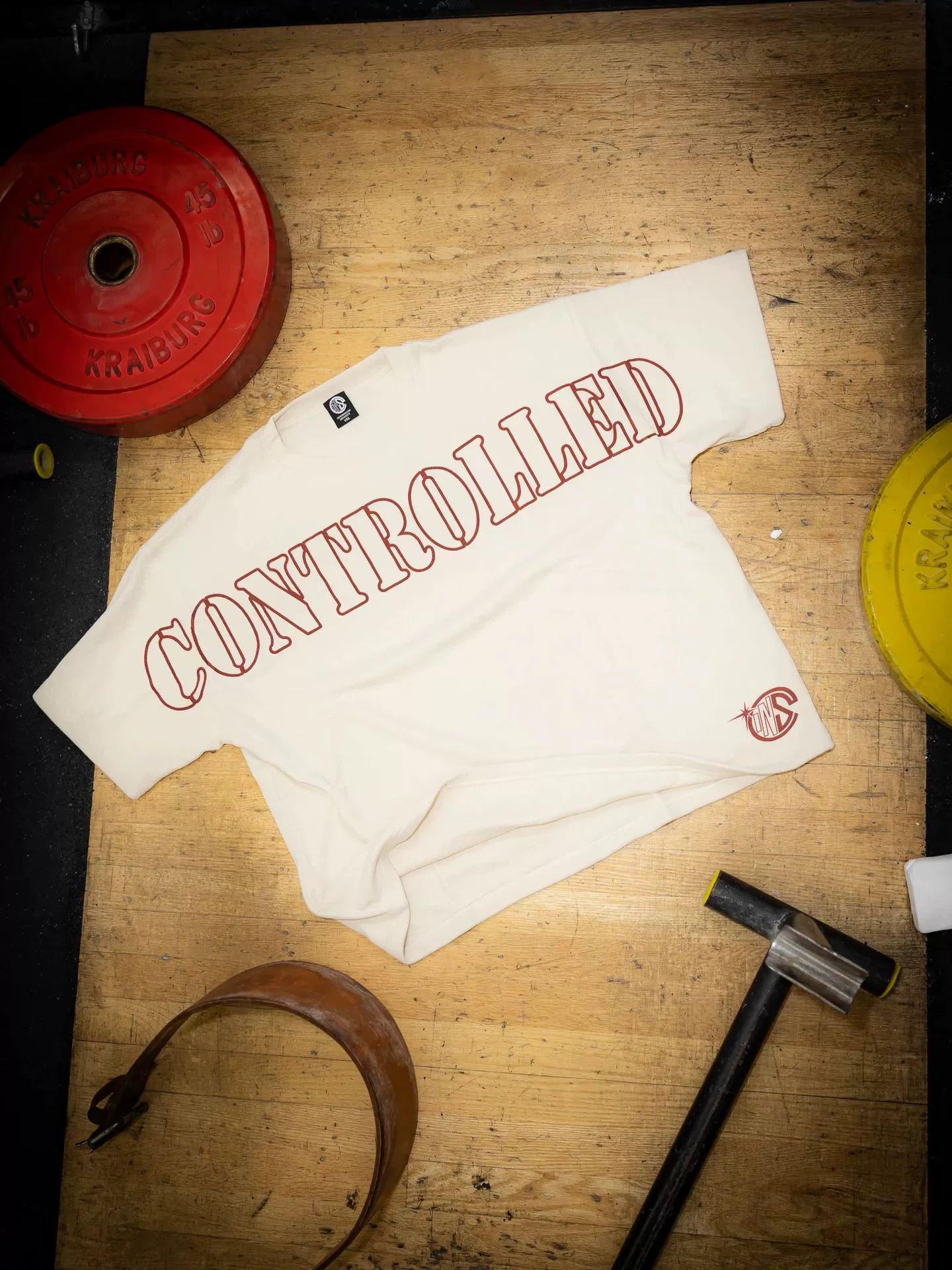 Camiseta De Manga Corta Controlled Insanity